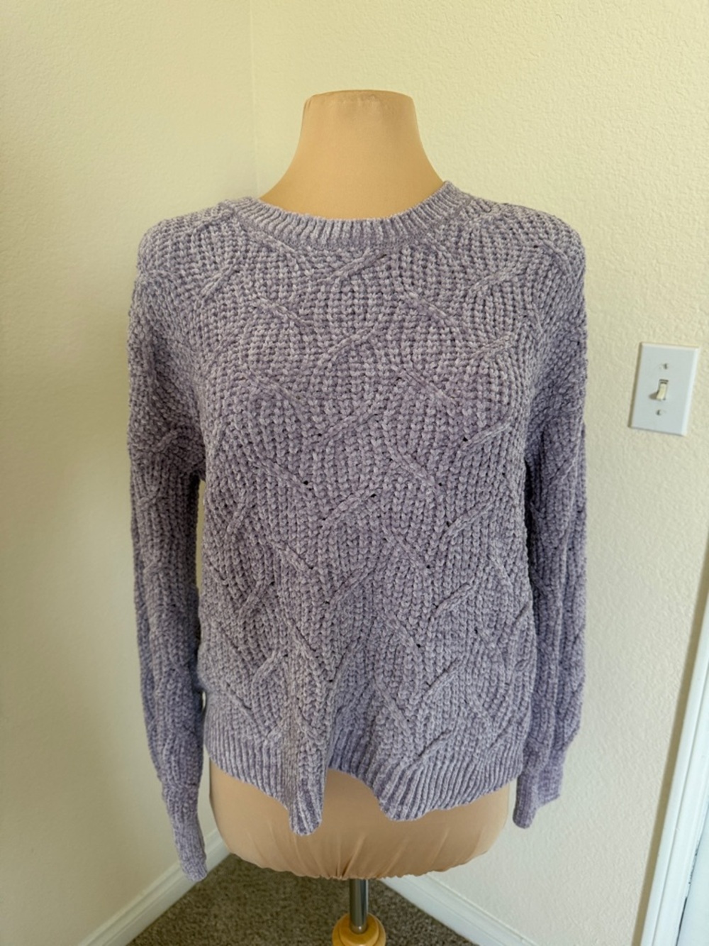 Lilac Chenille Cable Knit Sweater Cozy Spring Size M Pink Rose - Picture 3 of 9